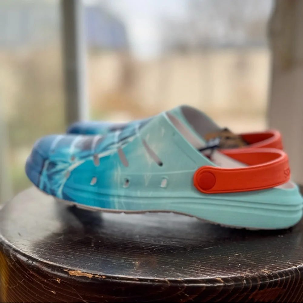 Rugged Shark Men's Size 10 Shark Week Clogs NWT Discovery Channel Blue Orange - Picture 3 of 8